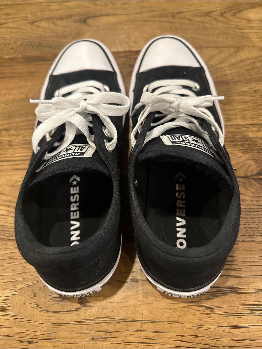 Converse Chuck Taylor All Star Madison Low Top Sneakers - Black/White - Size 8 - Picture 2 of 7